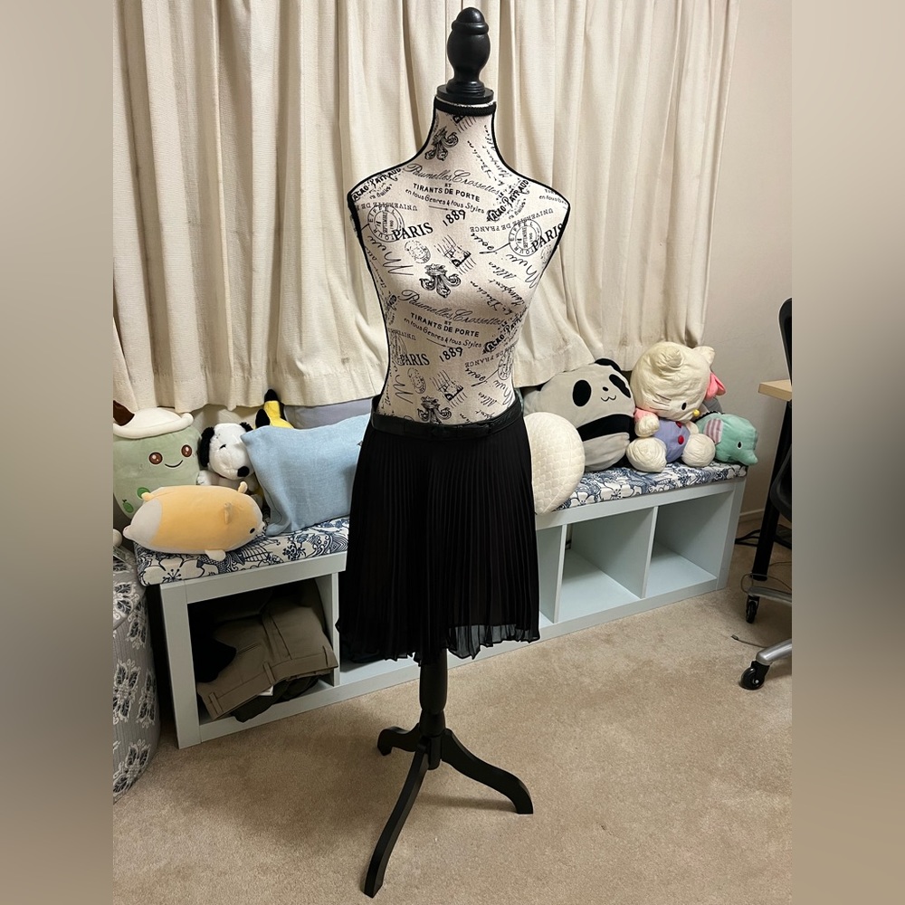 BCBGeneration Skirt NWT